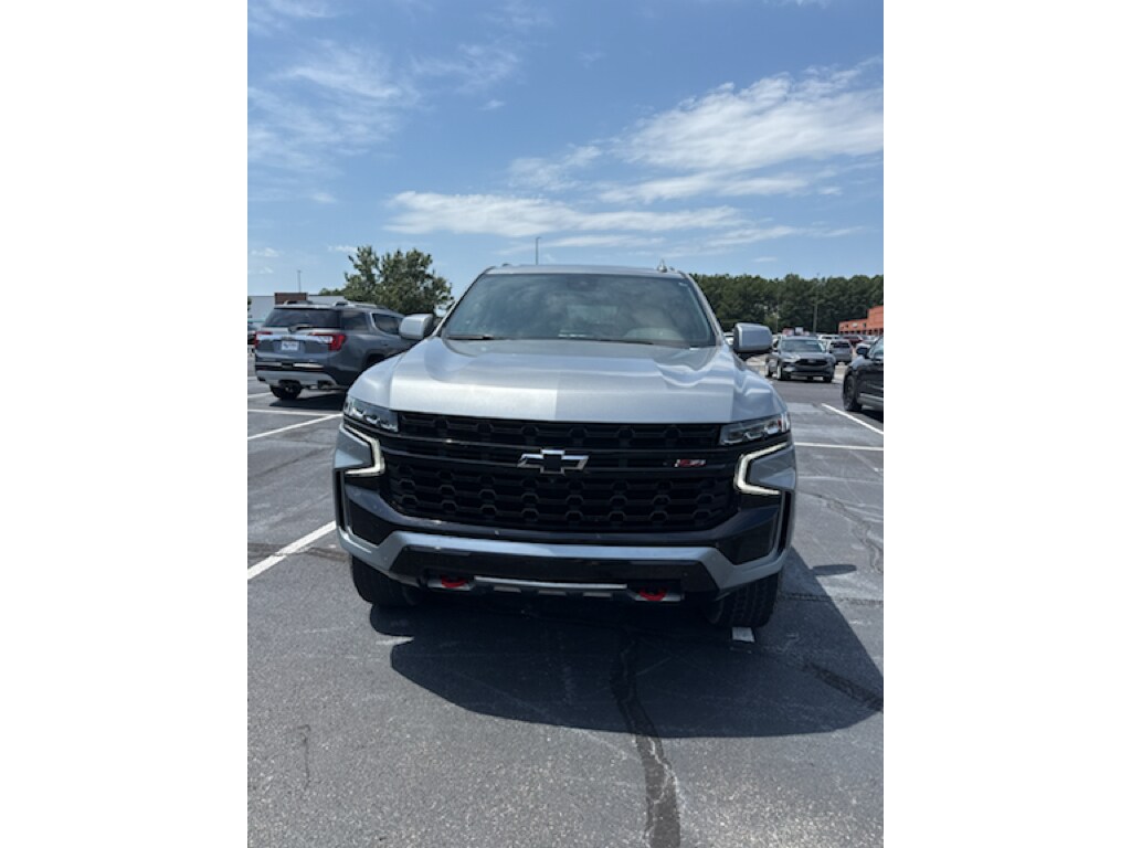 Used 2024 Chevrolet Suburban Z71 Sport Utility