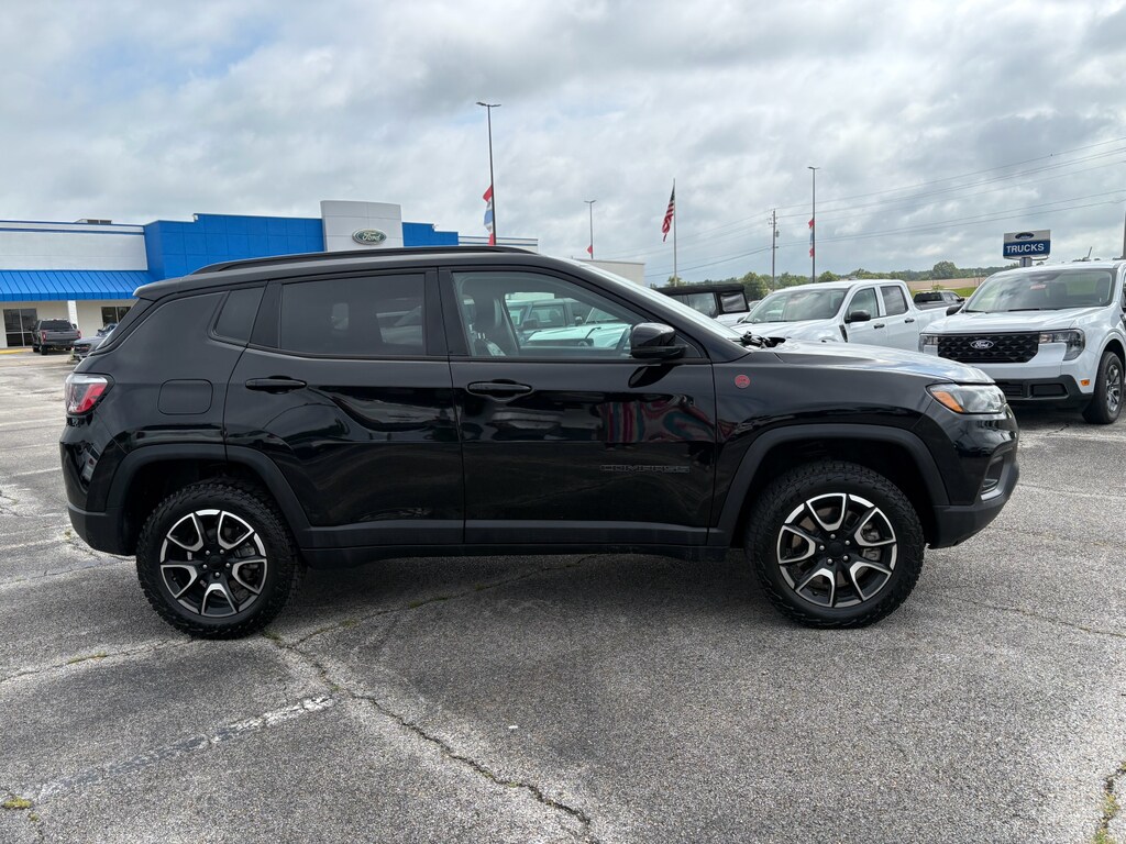 Used 2024 Jeep Compass Trailhawk with VIN 3C4NJDDN2RT137103 for sale in Tupelo, MS