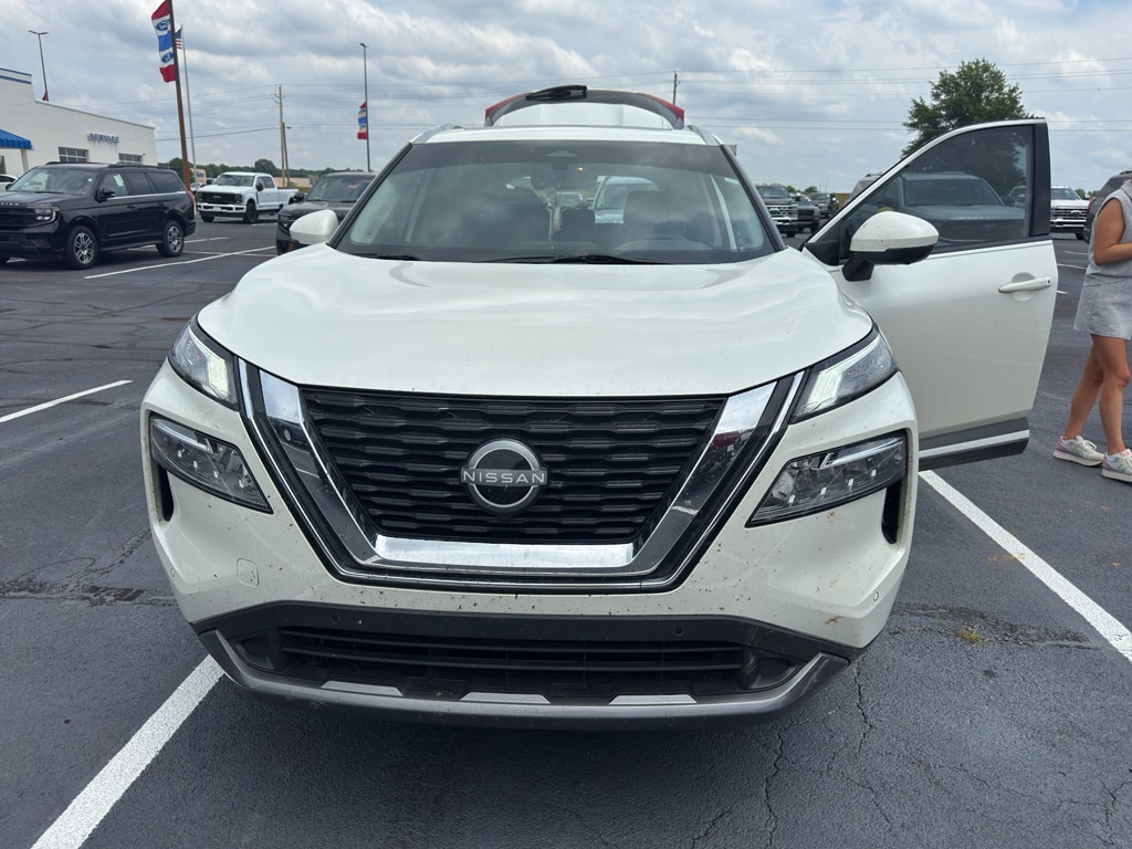 Used 2023 Nissan Rogue SL Sport Utility