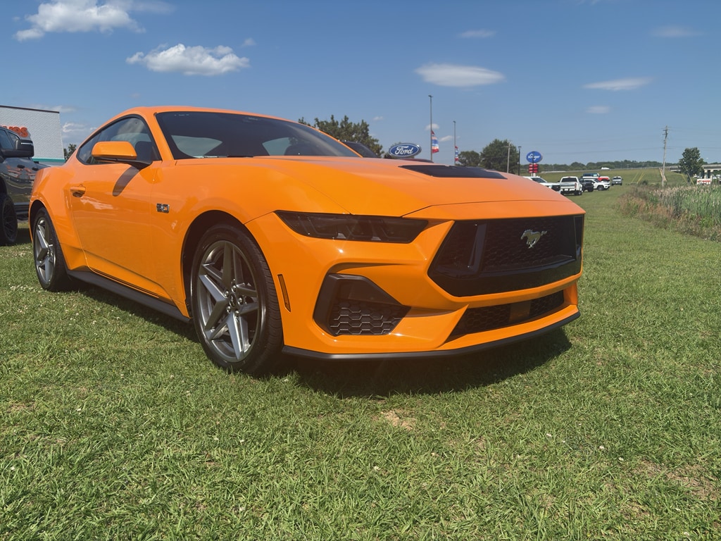 2026 Ford Mustang GT Fastback's photo