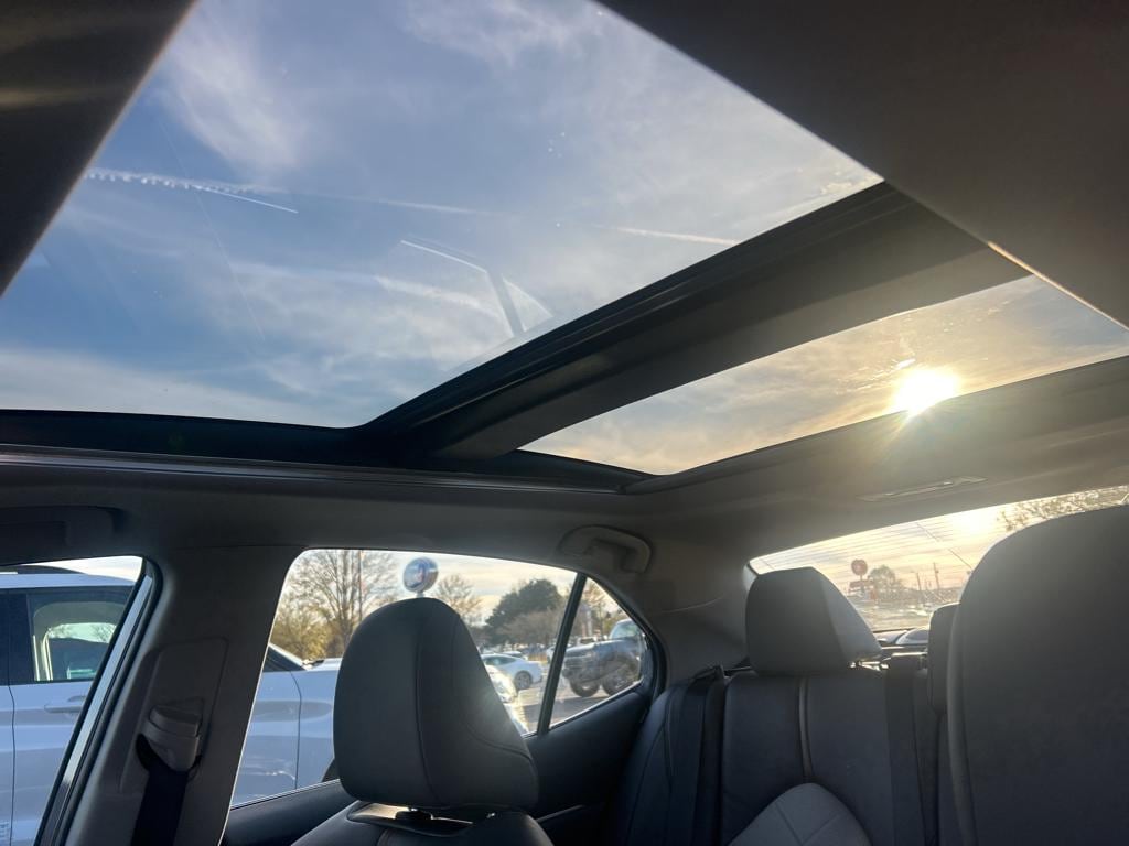 Used 2018 Toyota Camry XLE Sedan