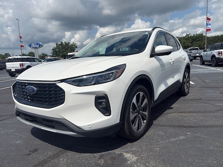 2025 Ford Escape Platinum Utility
