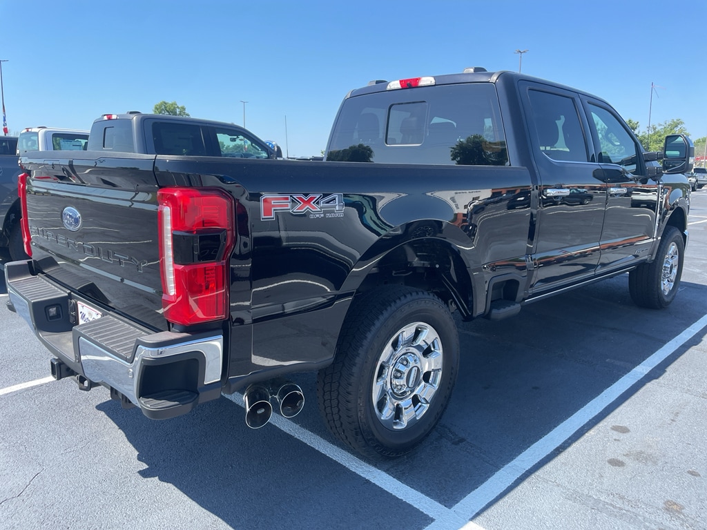 New 2026 Ford F-250 Lariat Crew Cab