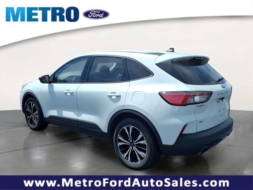 Used 2022 Ford Escape SE Sport Utility