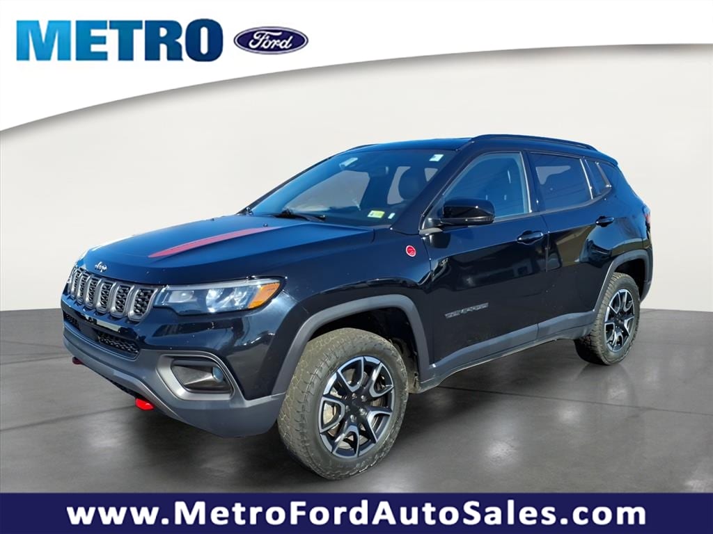 2024 Jeep Compass Trailhawk's photo