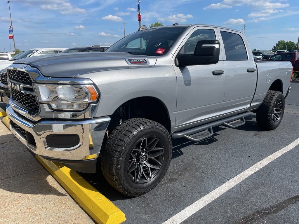 2024 RAM 2500 Tradesman 4X4 Crew Cab SWB's photo