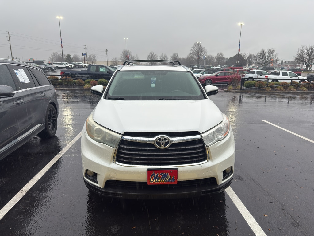 Used 2015 Toyota Highlander XLE Sport Utility