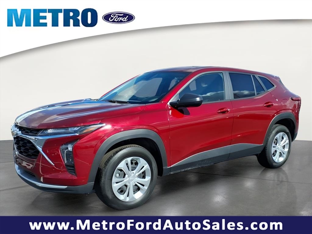 Used 2024 Chevrolet Trax LS SUV