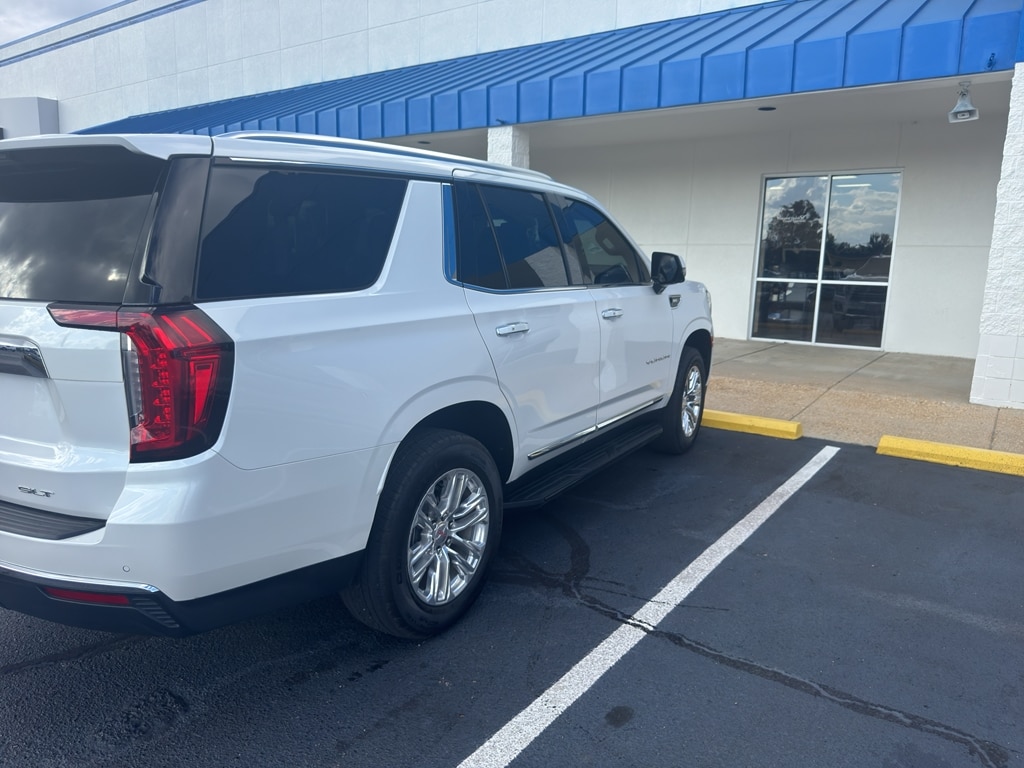 Used 2024 GMC Yukon SLT Sport Utility