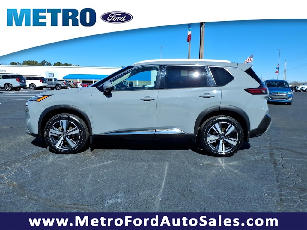 Used 2021 Nissan Rogue SL Sport Utility