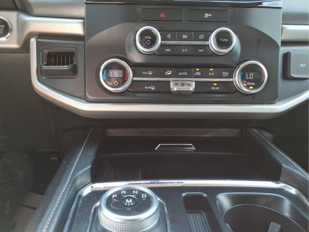 2022 Ford Expedition XLT - Photo 24