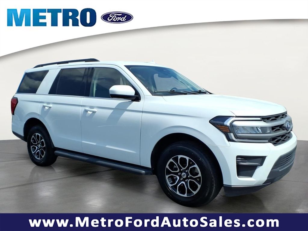 2022 Ford Expedition XLT - Photo 7