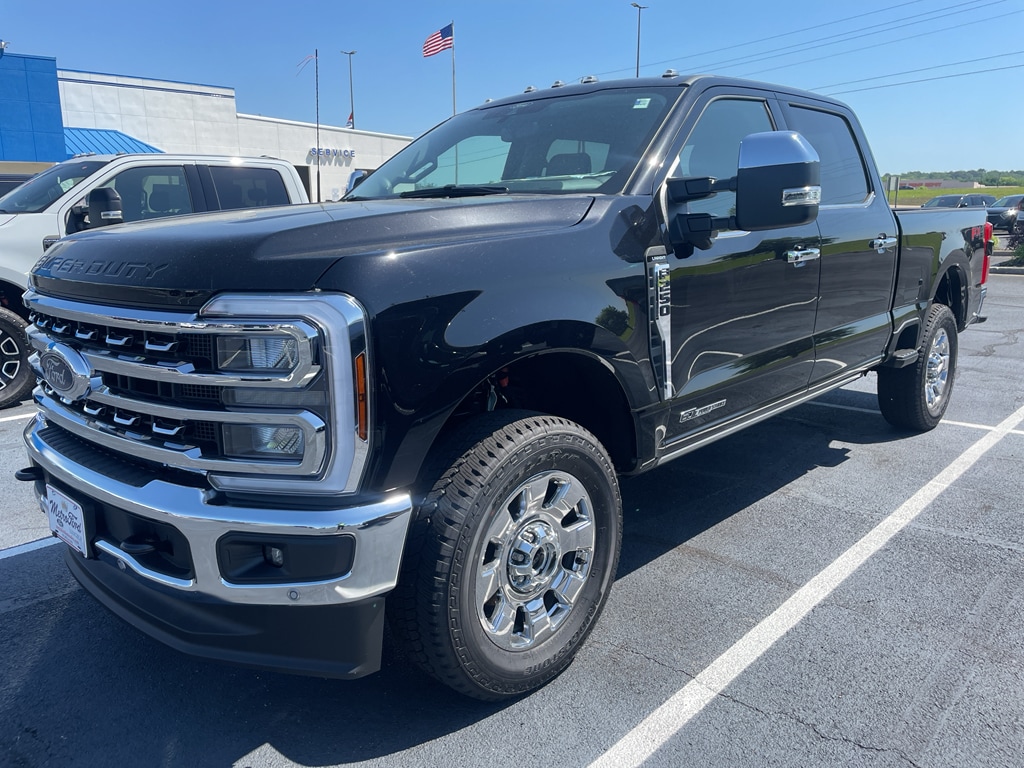 New 2026 Ford F-250 Lariat Crew Cab