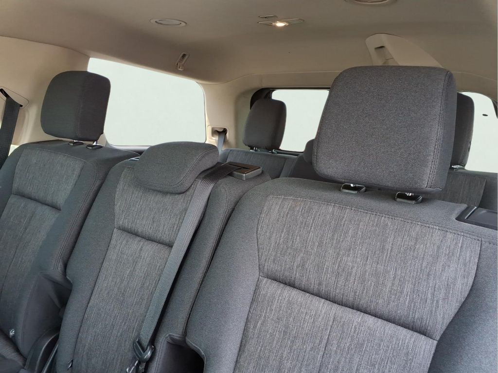 2022 Ford Expedition XLT - Photo 13