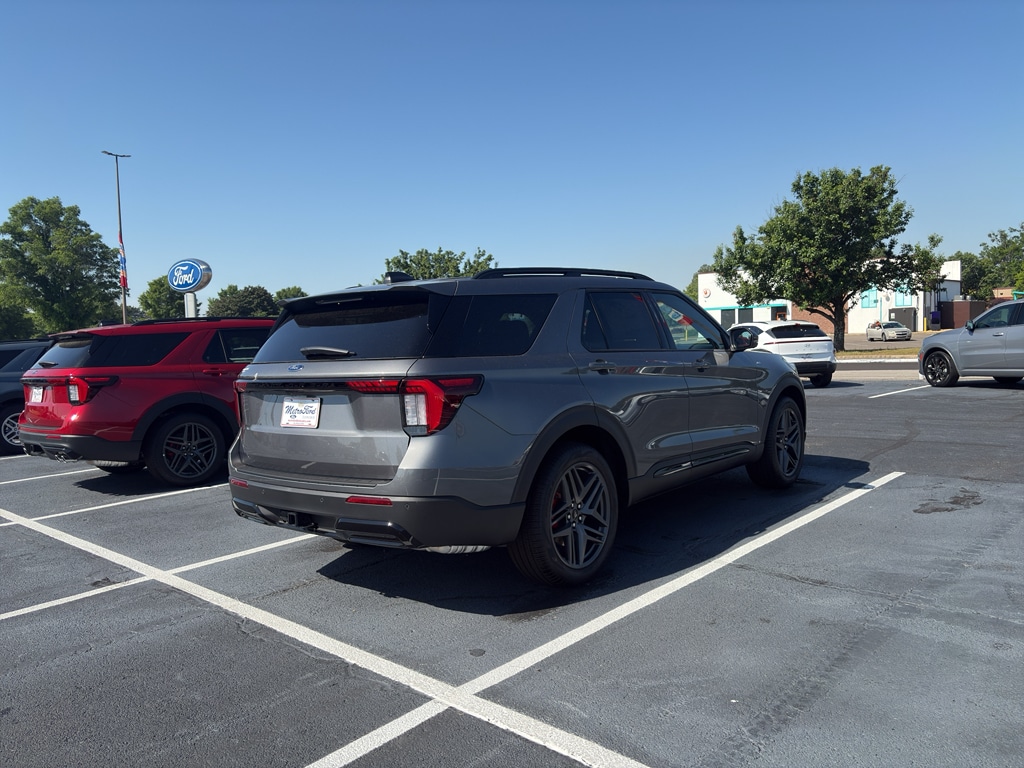 New 2026 Ford Explorer ST-Line Sport Utility