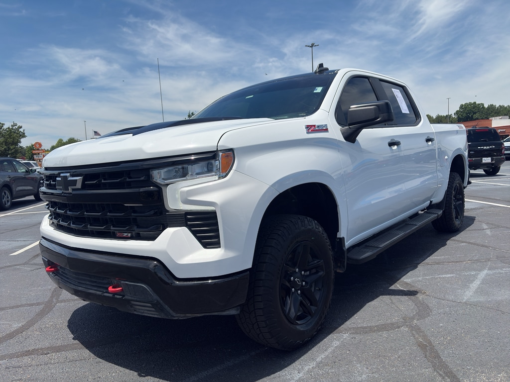 Used 2024 Chevrolet Silverado LT Trail Boss Crew Cab