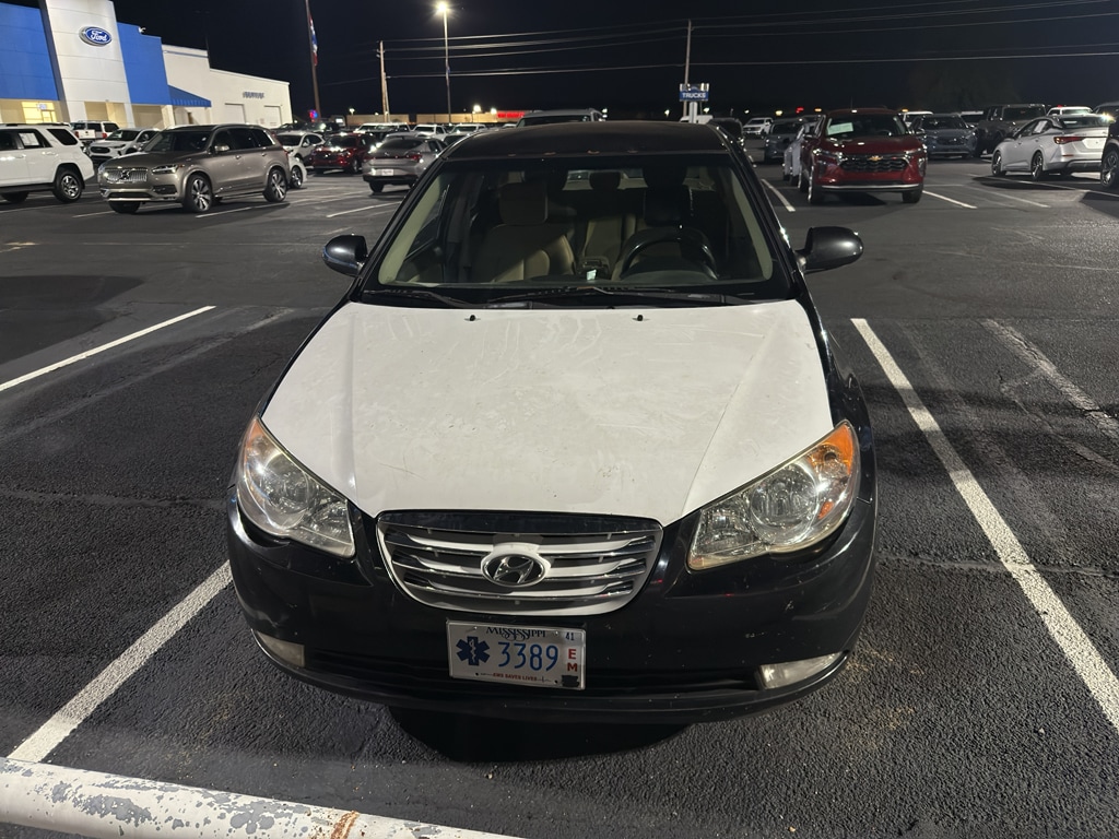 2010 Hyundai Elantra GLS's photo