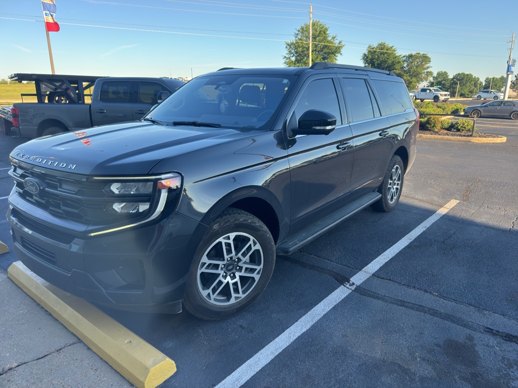 2025 Ford Expedition Active MAX 4x4's photo