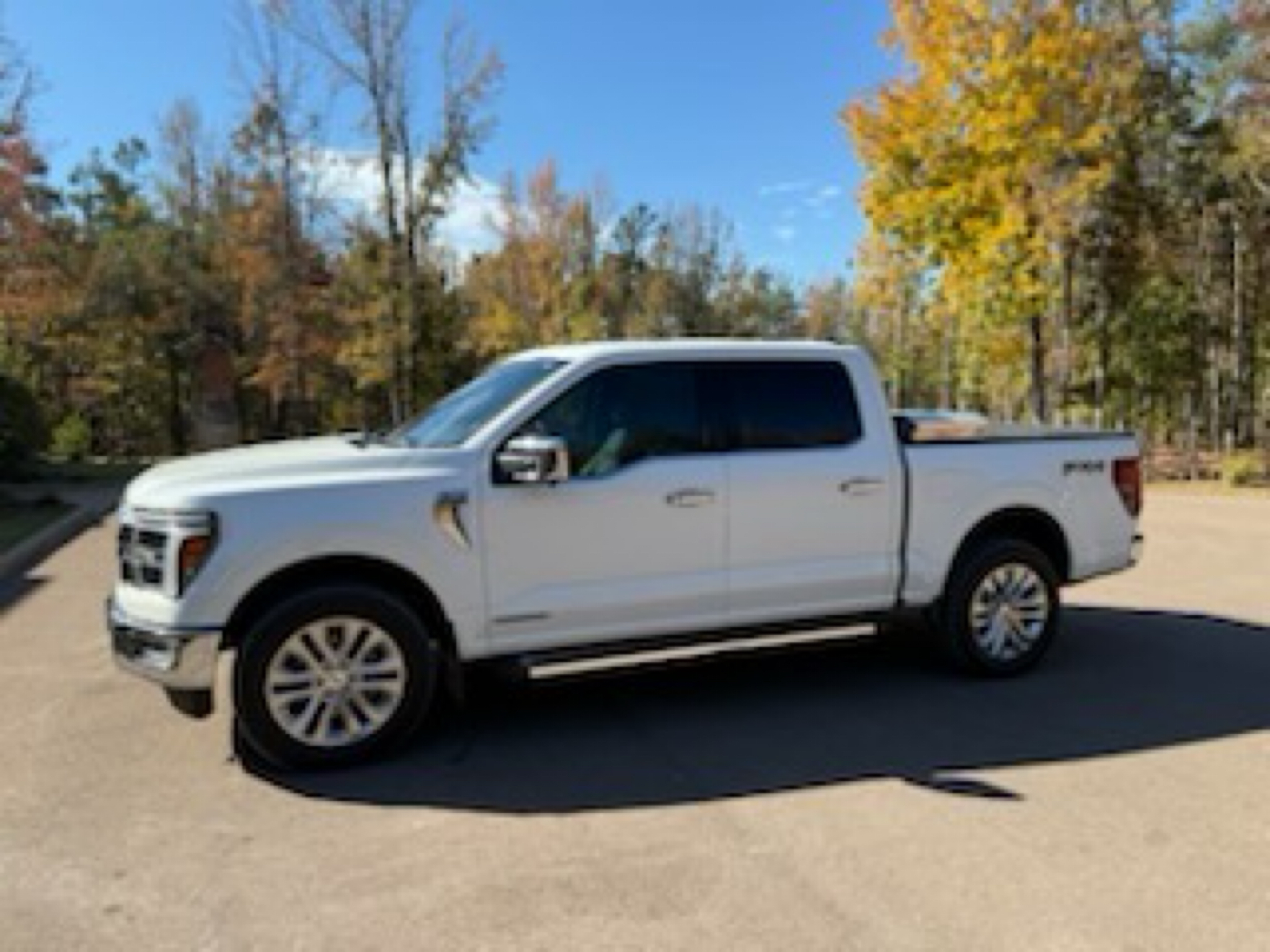 Used 2024 Ford F-150 Lariat Crew Cab
