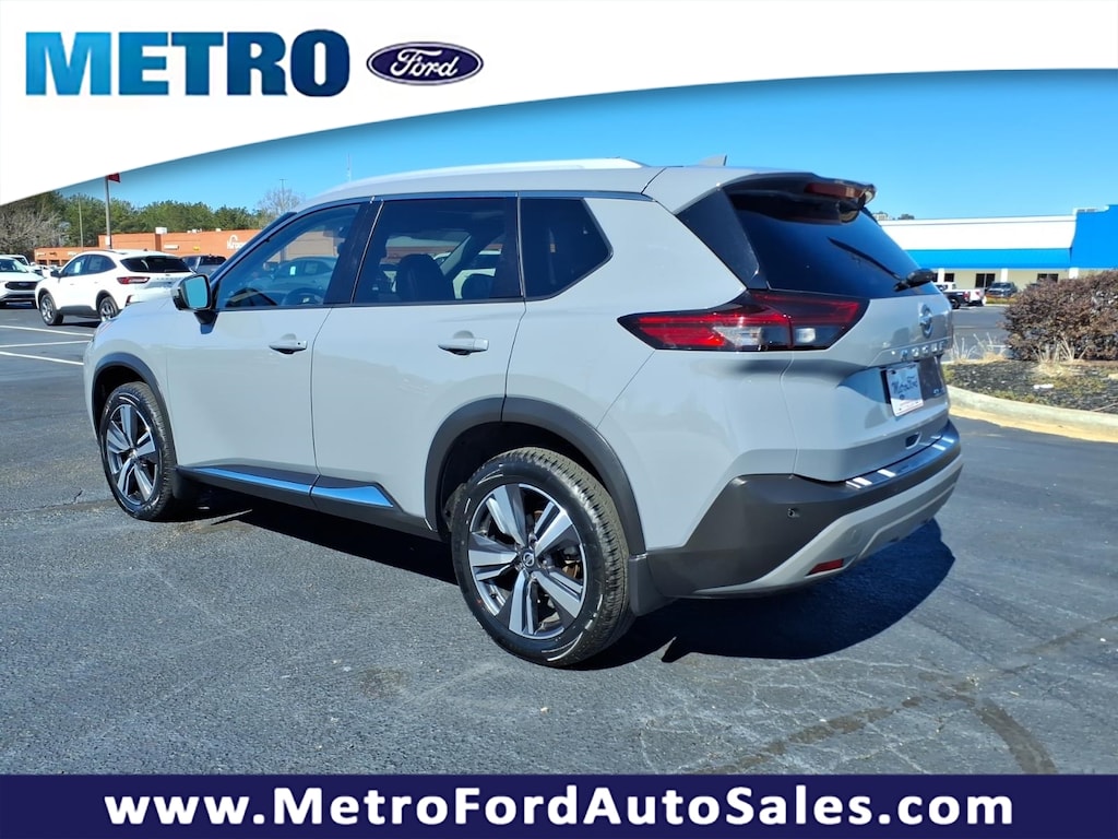 Used 2021 Nissan Rogue SL Sport Utility