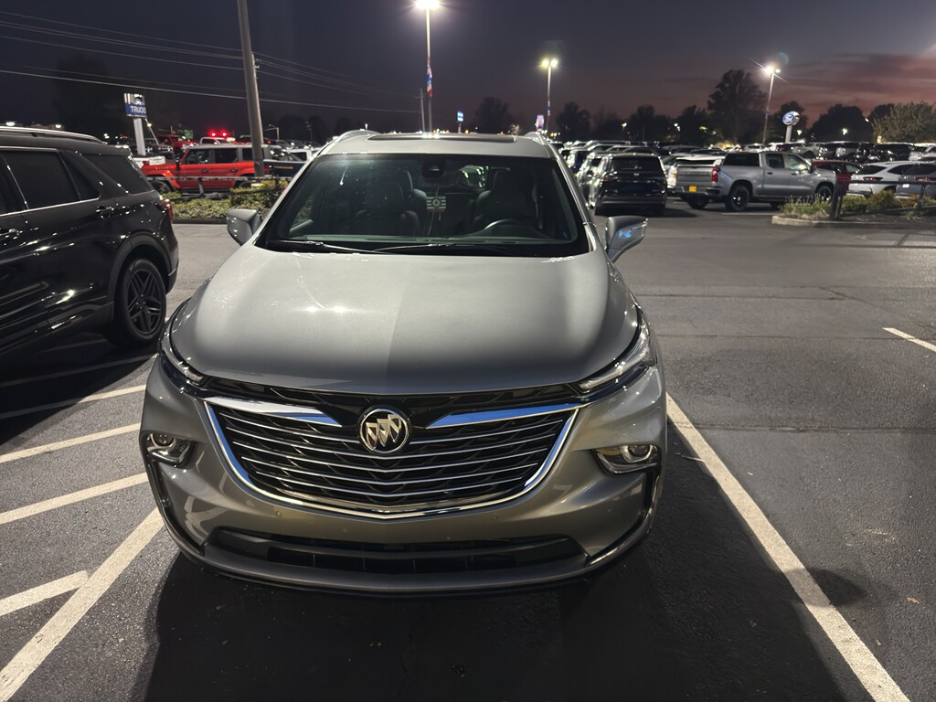 Used 2024 Buick Enclave Essence Sport Utility