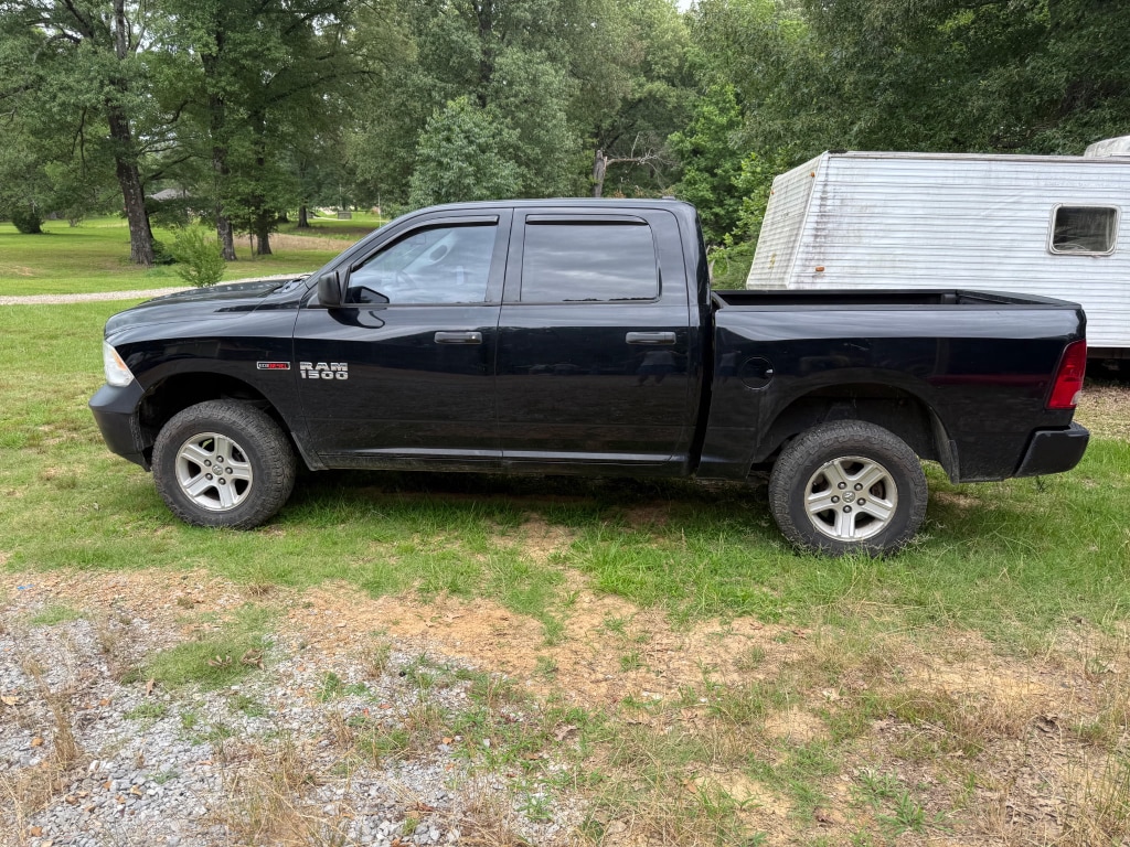 2015 RAM Ram 1500 Pickup Tradesman's photo