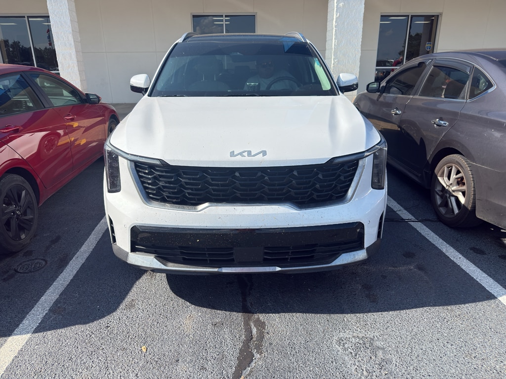 2025 Kia Sorento S AT's photo