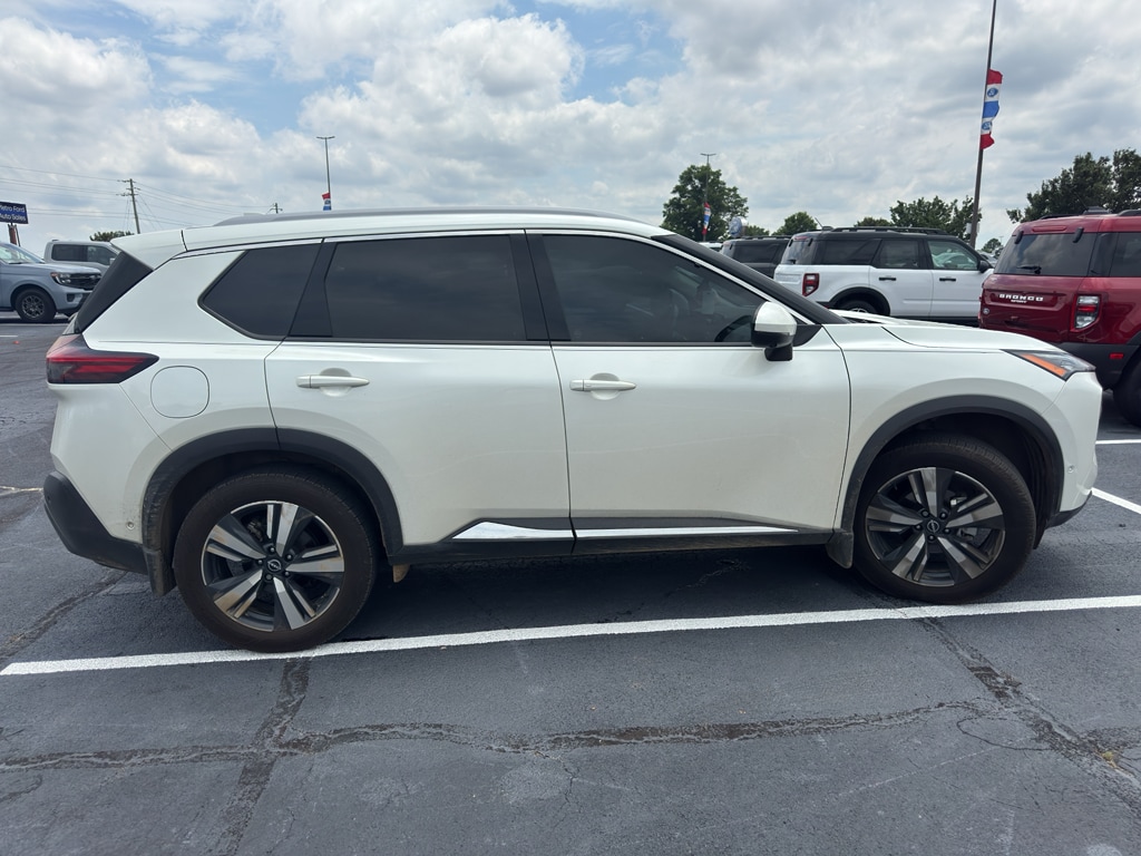 Used 2023 Nissan Rogue SL Sport Utility