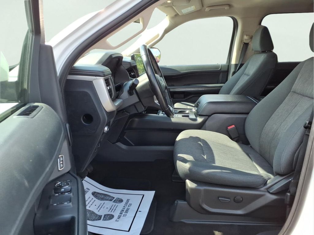 2022 Ford Expedition XLT - Photo 17