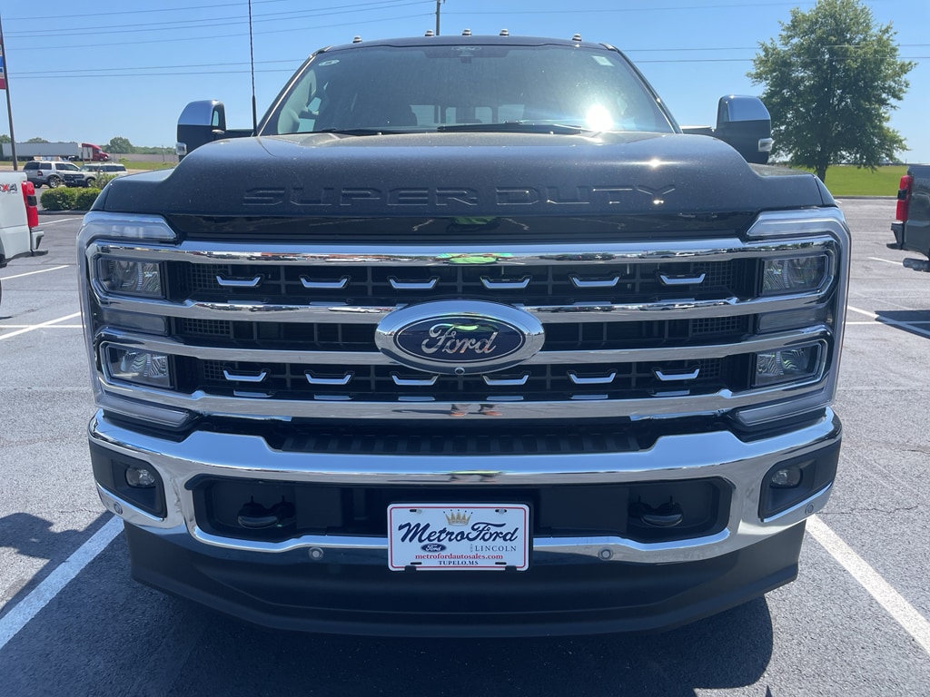 New 2026 Ford F-250 Lariat Crew Cab