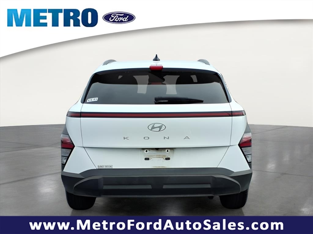 Used 2024 Hyundai Kona SEL Sport Utility
