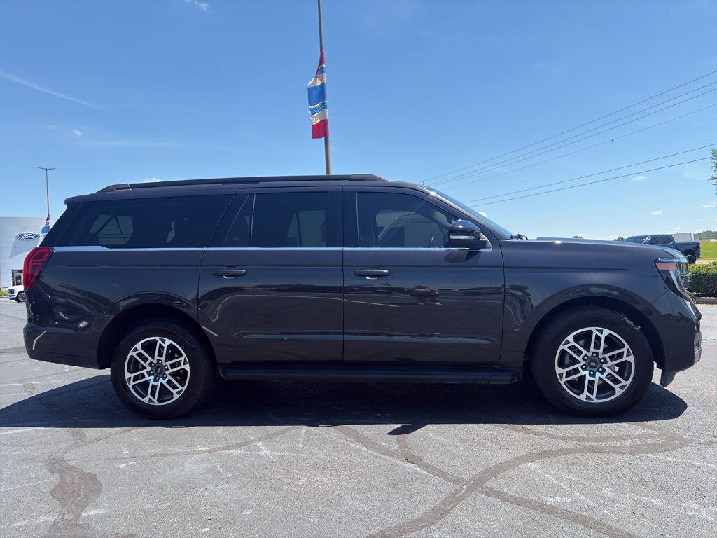 Used 2025 Ford Expedition MAX Active SUV