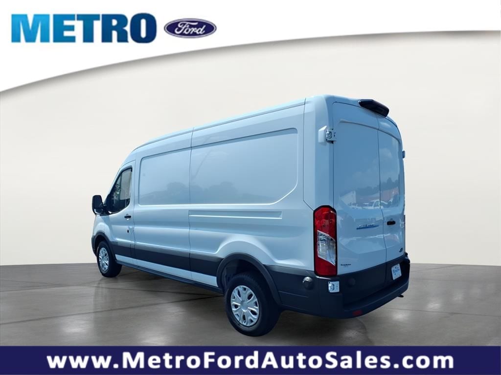 New 2023 Ford E-Transit Base Cargo Van