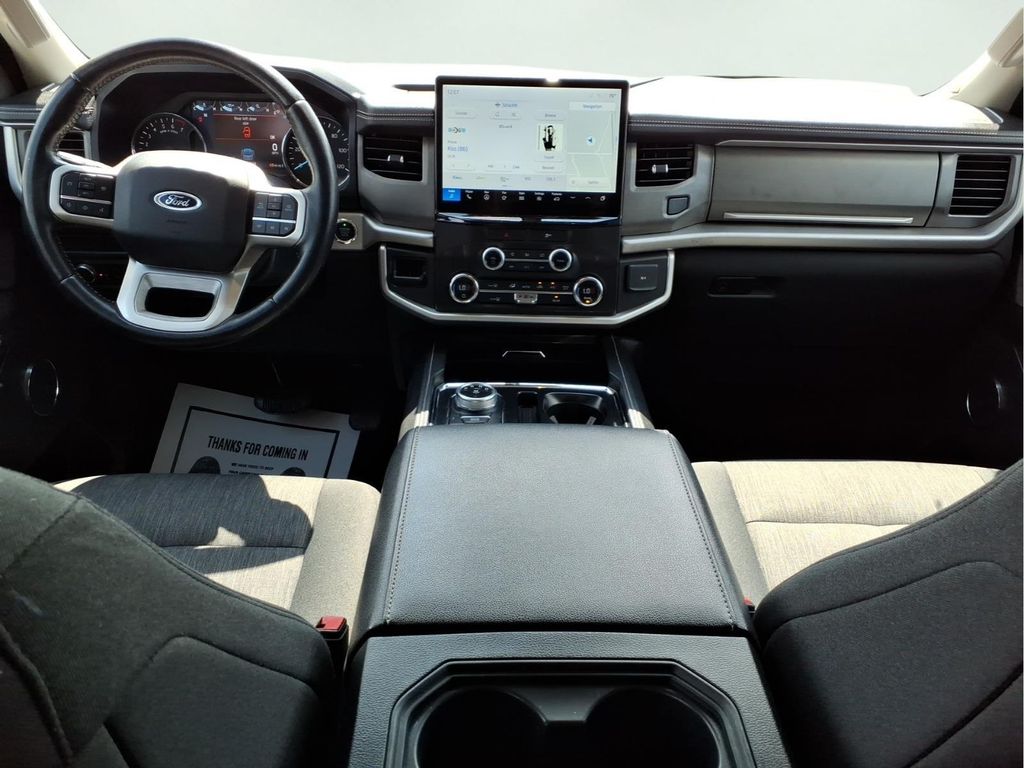2022 Ford Expedition XLT - Photo 14