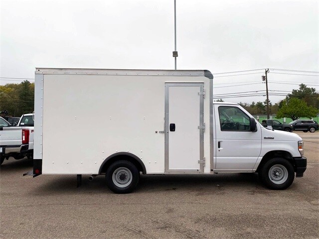 Used 2023 Ford E-Series Cutaway  with VIN 1FDWE3FK4PDD02735 for sale in Raynham, MA