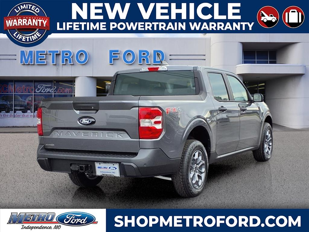 2025 Ford Maverick XLT photo 2