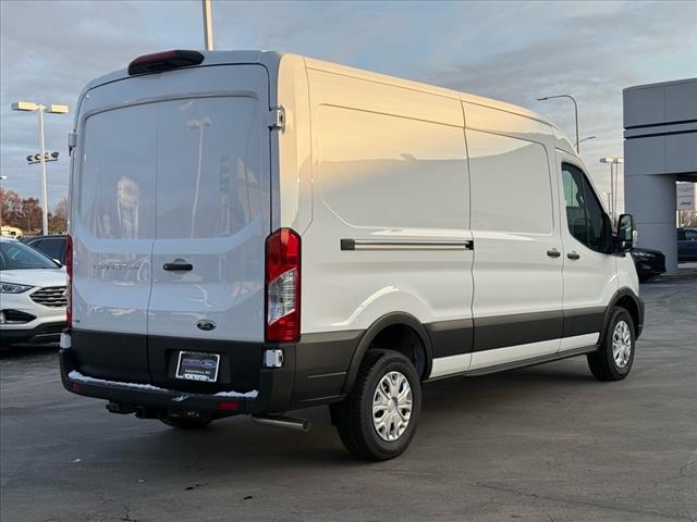 2024 Ford Transit photo 3