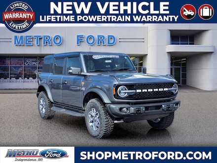 2025 Ford Bronco Badlands SUV
