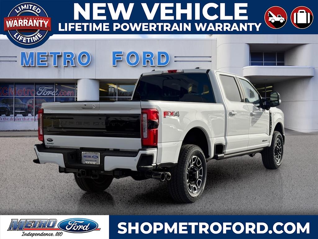 2025 Ford F-250 Platinum photo 3