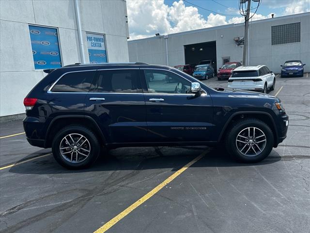 Used 2018 Jeep Grand Cherokee Limited with VIN 1C4RJFBGXJC128814 for sale in Independence, MO