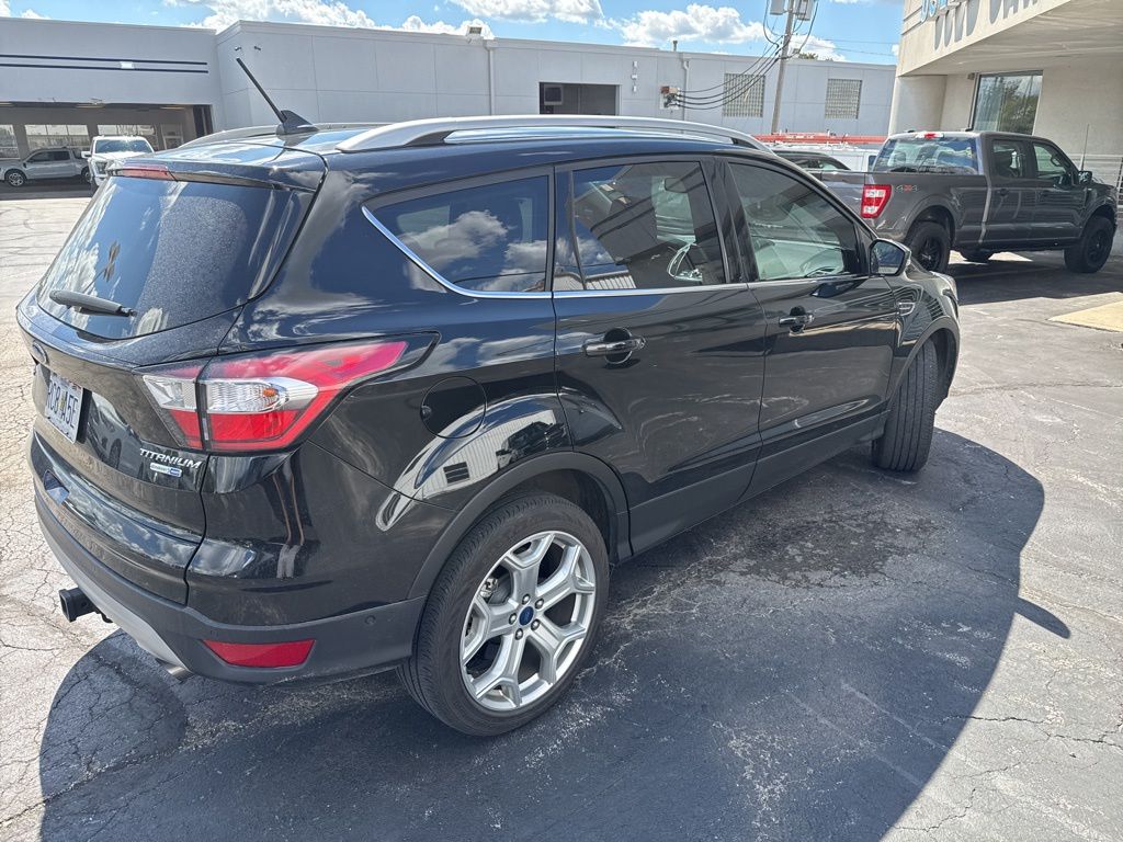 2018 Ford Escape Titanium photo 4