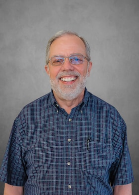 Staff member Steve Osiek from ID_ec36872e5436