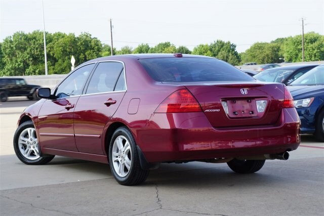 Used 2006 Honda Accord EX with VIN 1HGCM55806A160820 for sale in Houston, TX