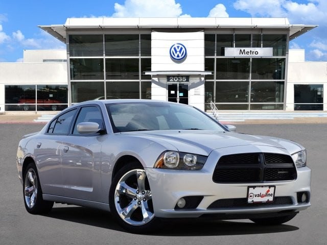 2012 Dodge Charger SXT's photo