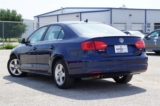 Used 2011 Volkswagen Jetta TDI w/Nav with VIN 3VWLL7AJ9BM047657 for sale in Houston, TX