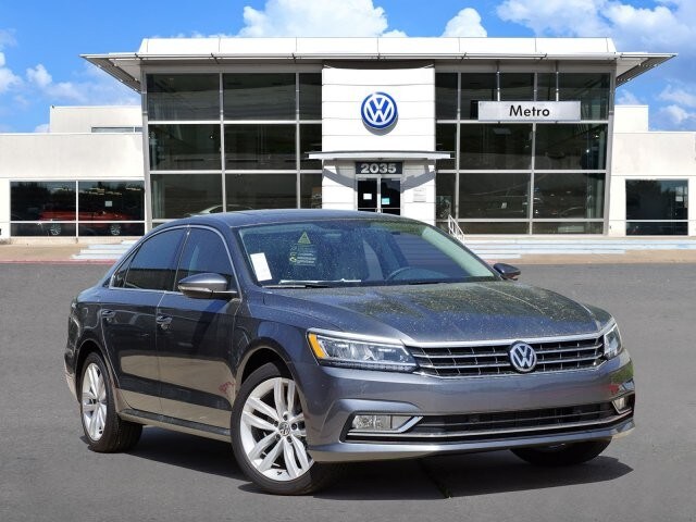 2018 Volkswagen Passat SE