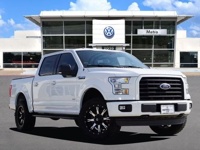 2015 Ford F-150 XLT's photo