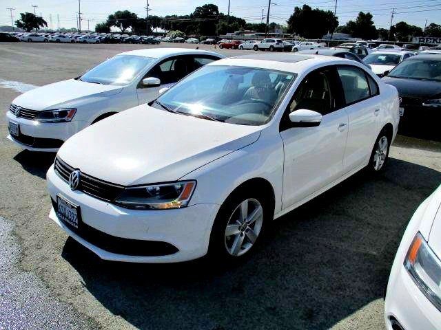 2011 Volkswagen Jetta TDI's photo