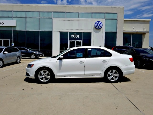 Used 2011 Volkswagen Jetta TDI with VIN 3VWLL7AJXBM073796 for sale in Houston, TX