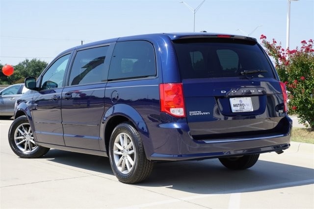 Used 2017 Dodge Grand Caravan SE Plus with VIN 2C4RDGBG7HR645373 for sale in Houston, TX